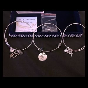 Beautiful Charm bracelet Hope faith and love